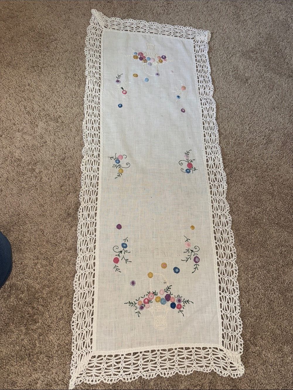 Hand-Embroidered White Linen Table Runner with Crochet Edge